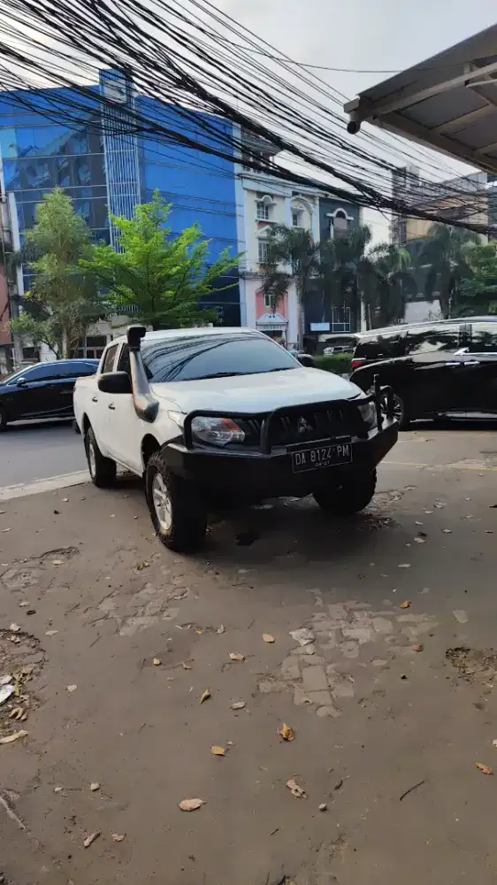 Mitsubishi Triton Dobel Cabin HDX 2017 Pajak2026 plat DA/4WD/Ac dingin