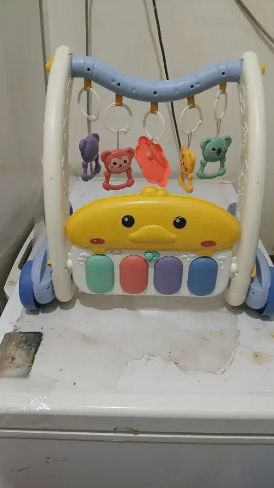 Dijual baby pre walker murah meriah