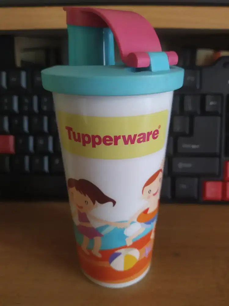 Tupperware Fun Tumbler