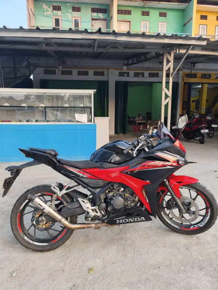 CBR 150 R TAHUN 2018