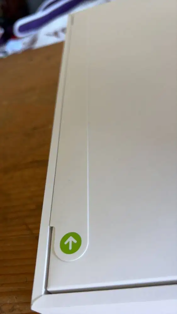 Dijual Macbook Air 13 Inci 16 GB / 512 GB SILVER BARU MASIH SEGEL