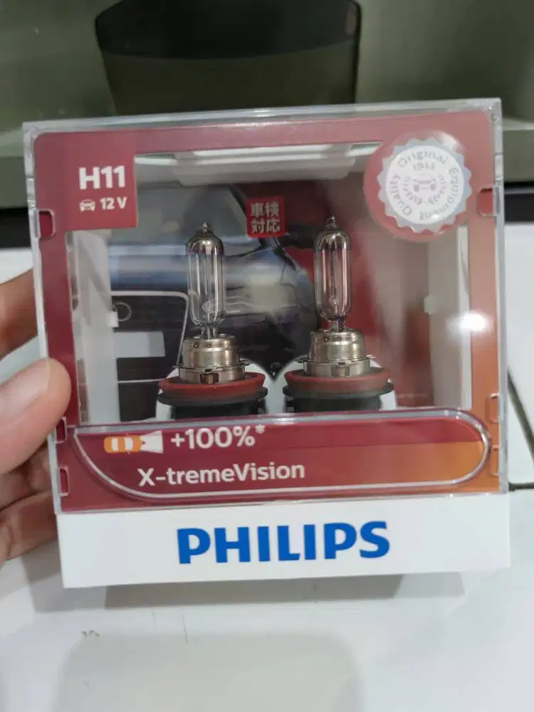 Bola Lampu Halogen Philips H11 X-tremeVision