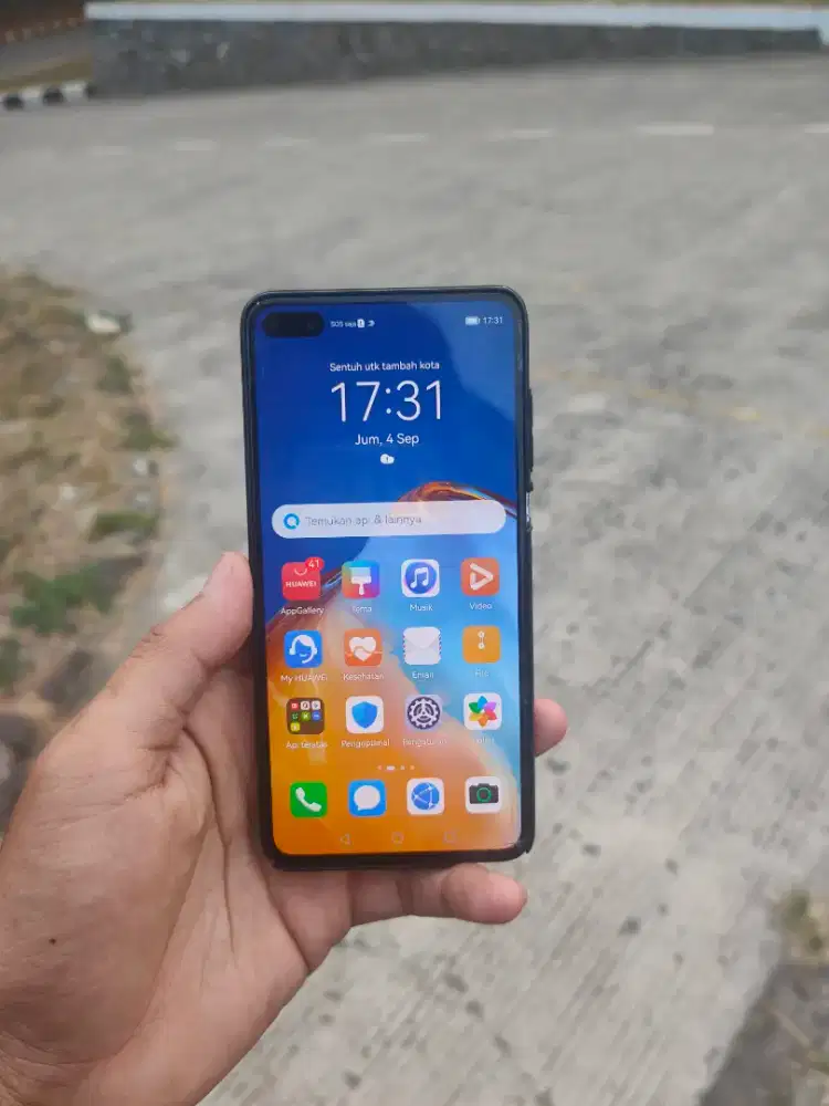 Huawei P40 8/128 Gb siap pakai