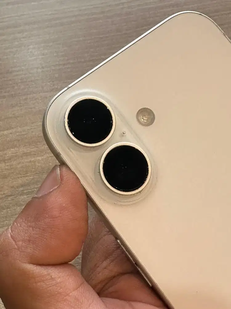 Iphone 16 128GB garansi on baca deskripsi
