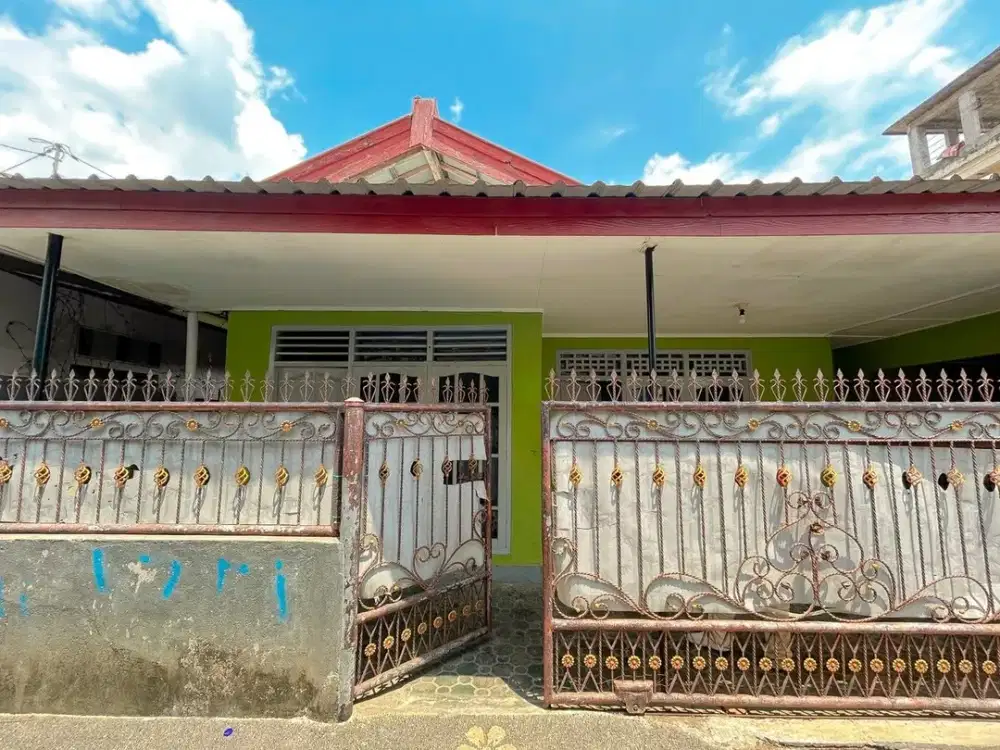 Rumah di Dasan Agung dekat Islamic center