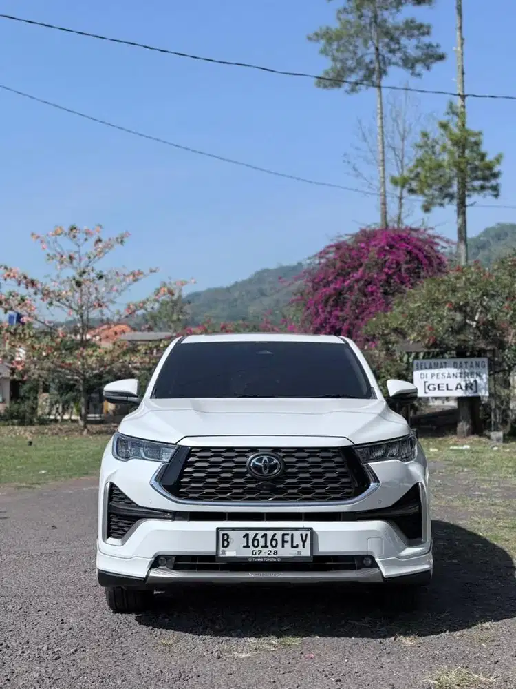Toyota ZENIX Q tss hybrid modellista