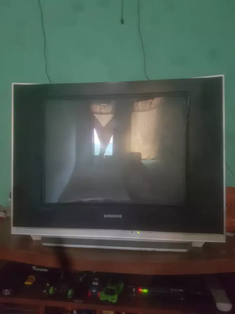 Jual cepat tv tabung samsung 21 slim normal