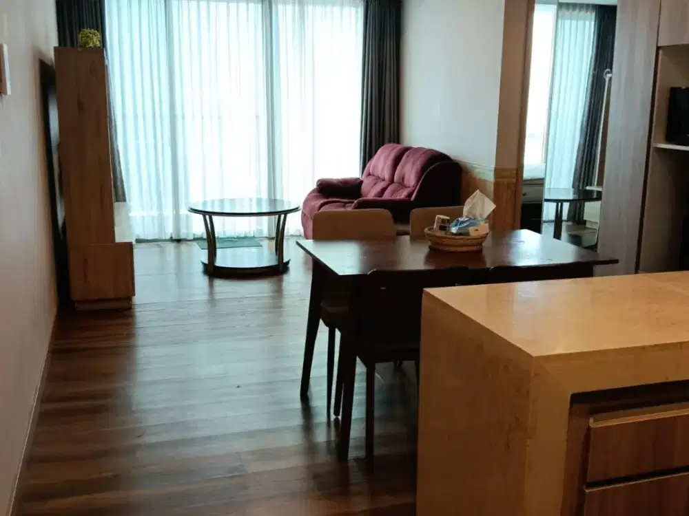 Dijual Cepat Murah Apartemen Holland Village Posisi Huk BRAND NEW LUXURY JAKARTA PUSAT Luas 109m2 KT 3+1 KM 2+1 FURNISH  JUAL 2.25M NEGO A02-0134