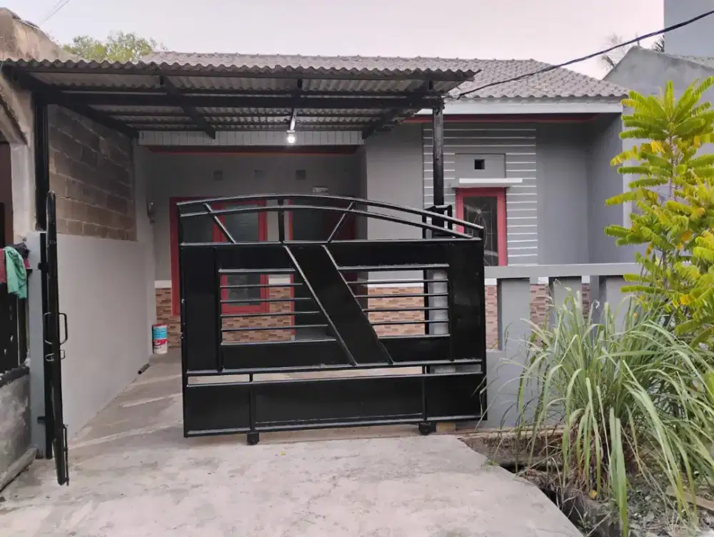 Rumah cirarab residence