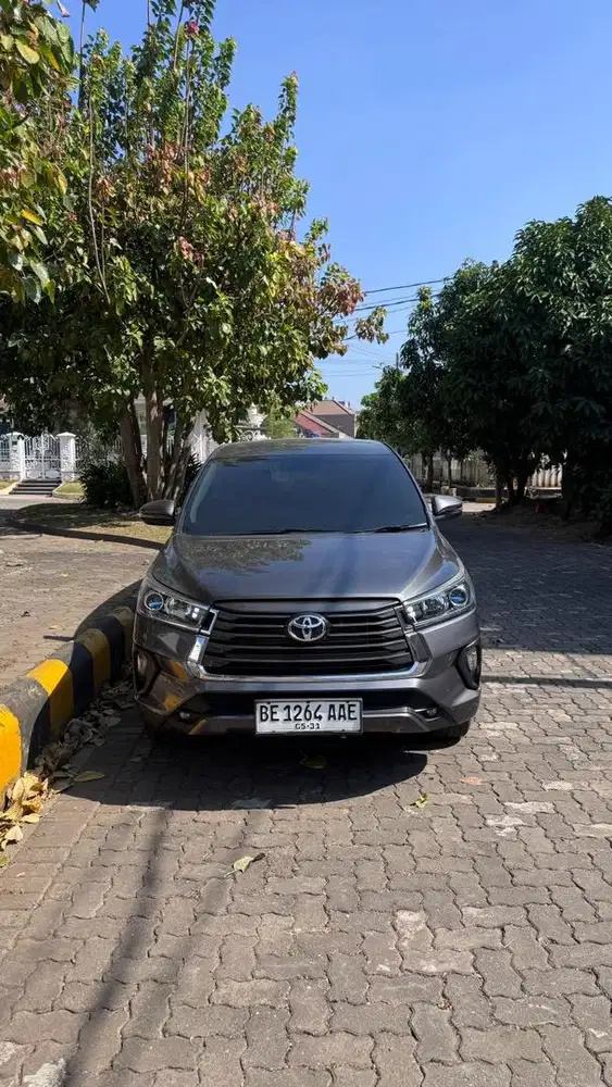 Toyota Innova Reborn V AT Diesel Km.40rban
