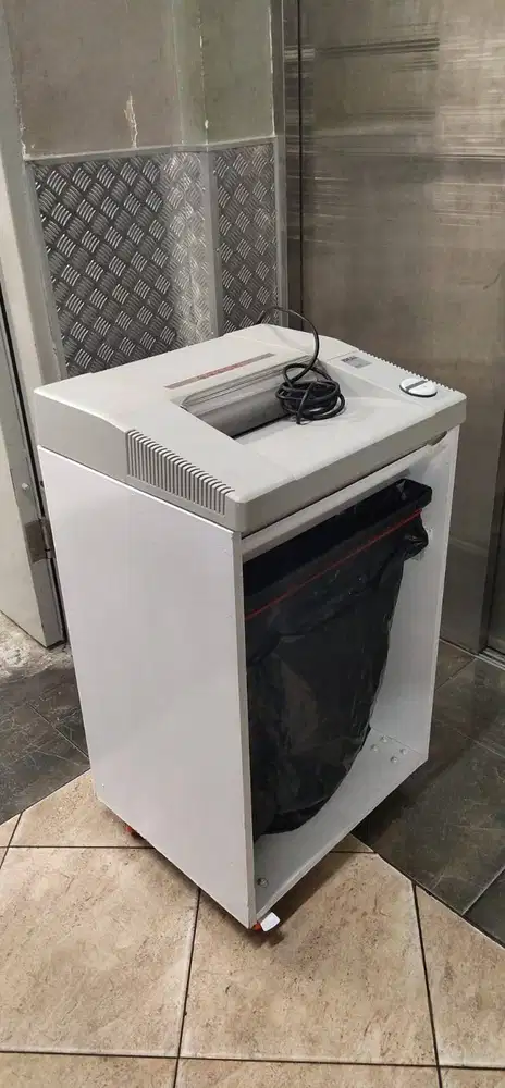 menyewakan mesin shredder paper