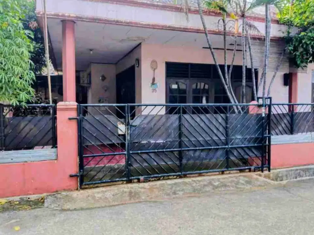 Rumah Bangunan Lama 2 Lantai Jakasampurna Bekasi Barat