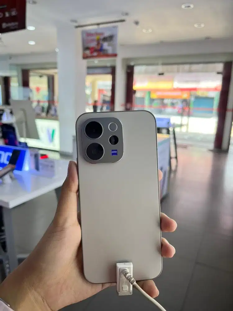 VIVO V70 5G PROMO CICILAN TUKAR TAMBAH