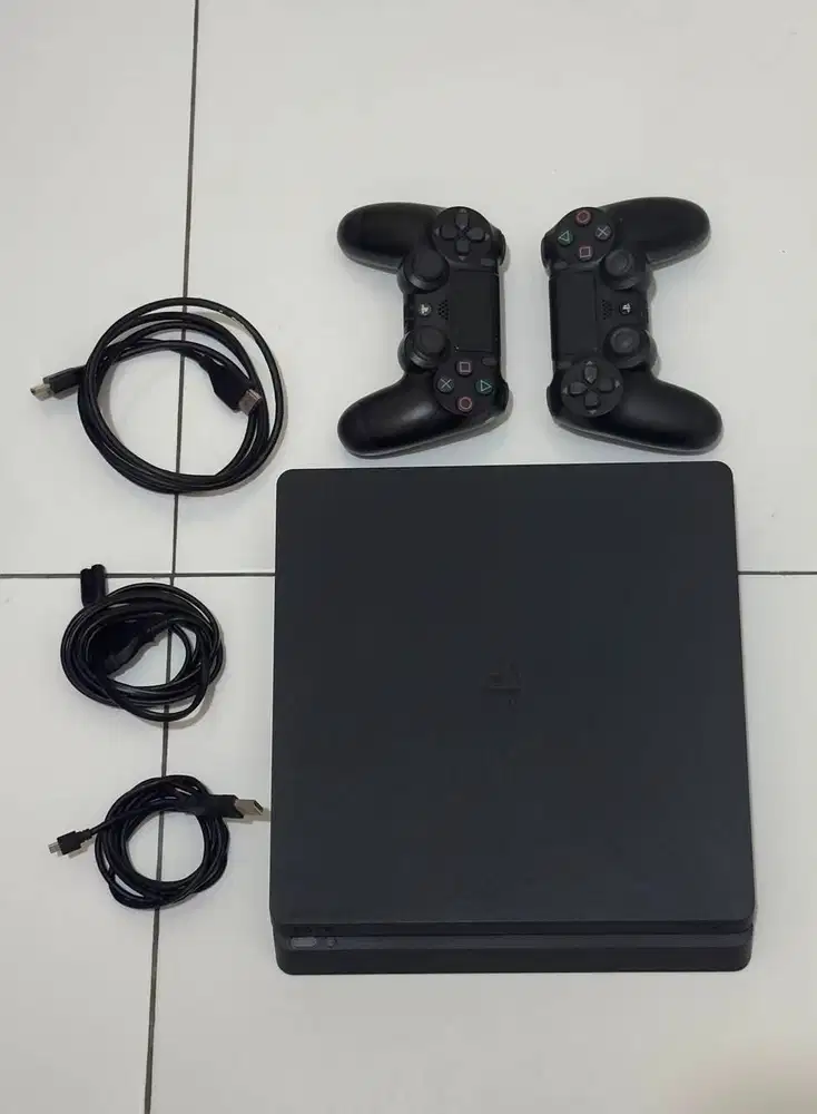 Playstation 4 Slim Second
