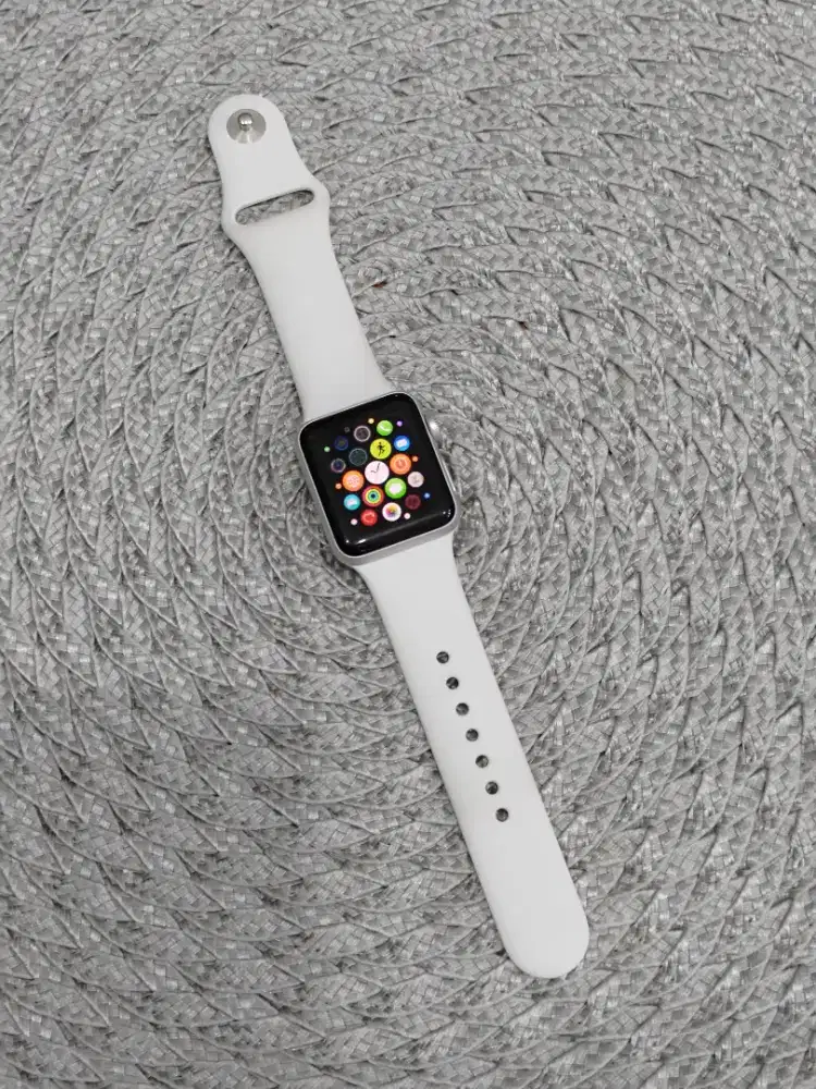 Apple Watch Series 3 38MM Ex iBox