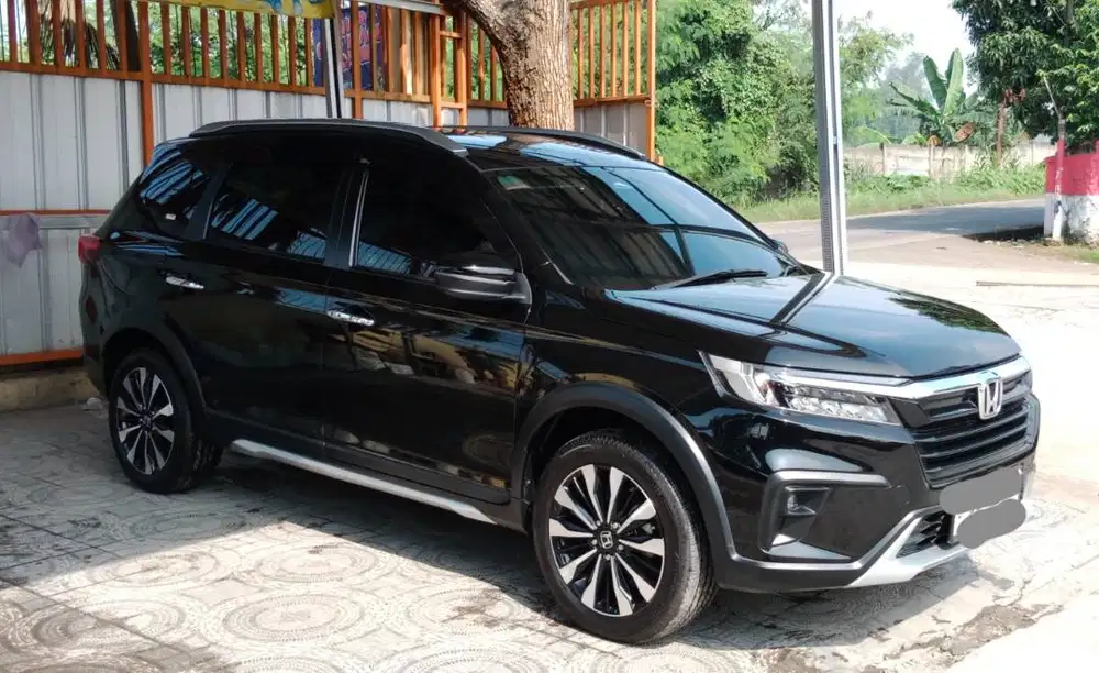 Honda BRV Prestige HS Tahun 2022