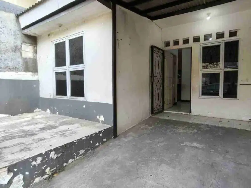 Dijual Rumah 1 Lantai Apa Adanya di Serpong Regensi Melati Mas.