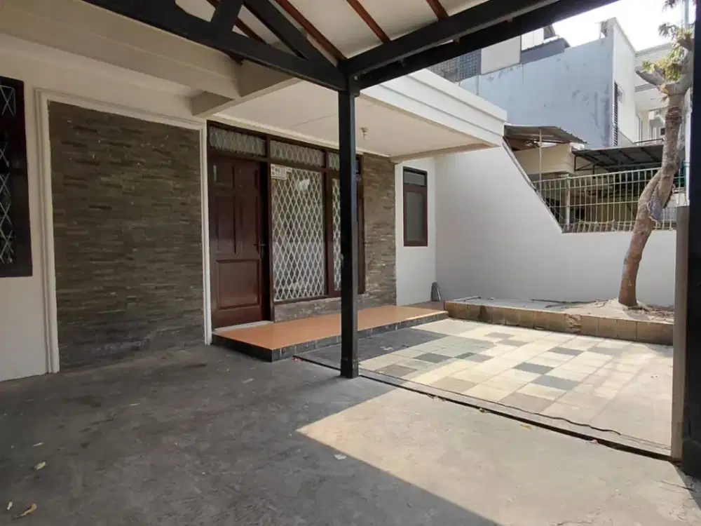 Disewakan Rumah 1 lantai di Permata Buana
