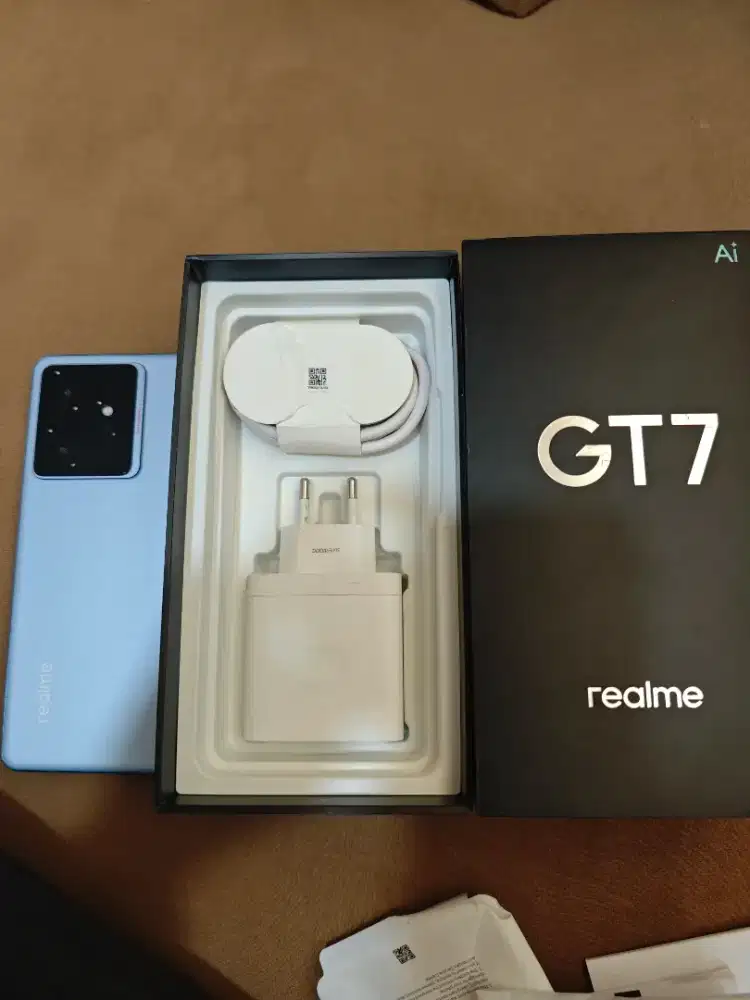 Realme GT 7 Dimensity 9400e