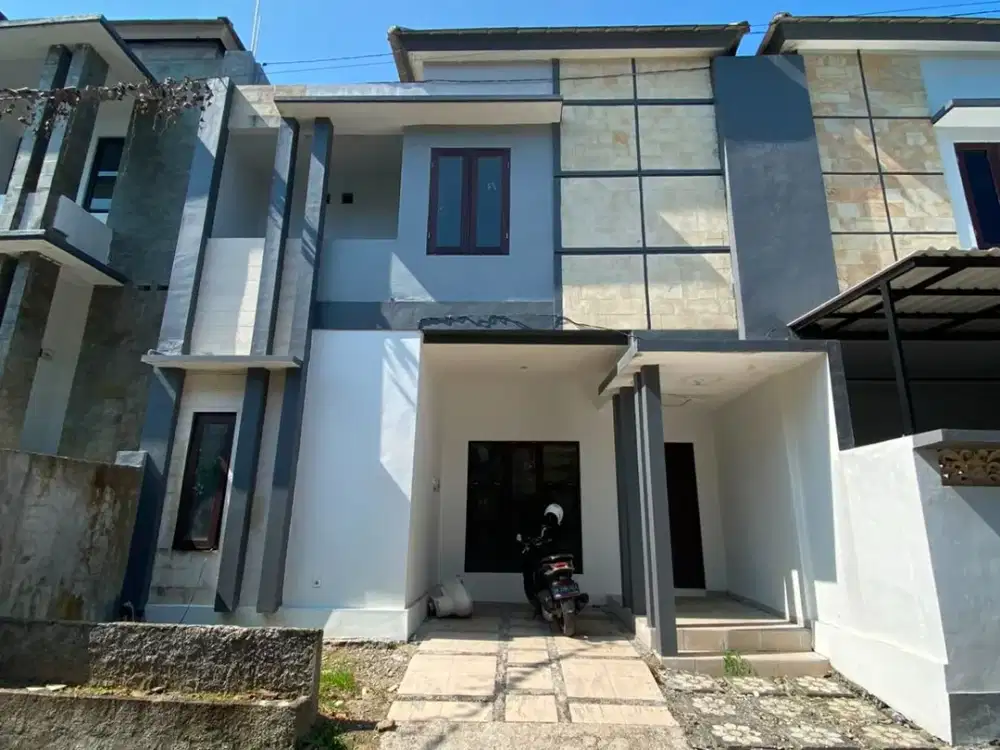 RUMAH BARU CARGO DENPASAR UTARA EMPAT KAMAR MEWAH