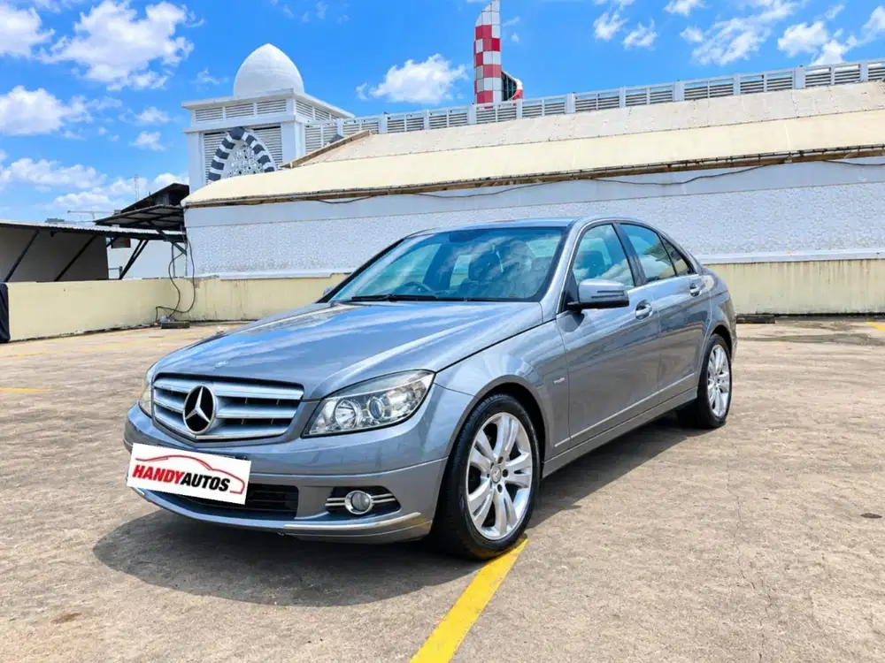 Mercedes Benz C200 CGI 2011 Automatic Abu-abu Metalik