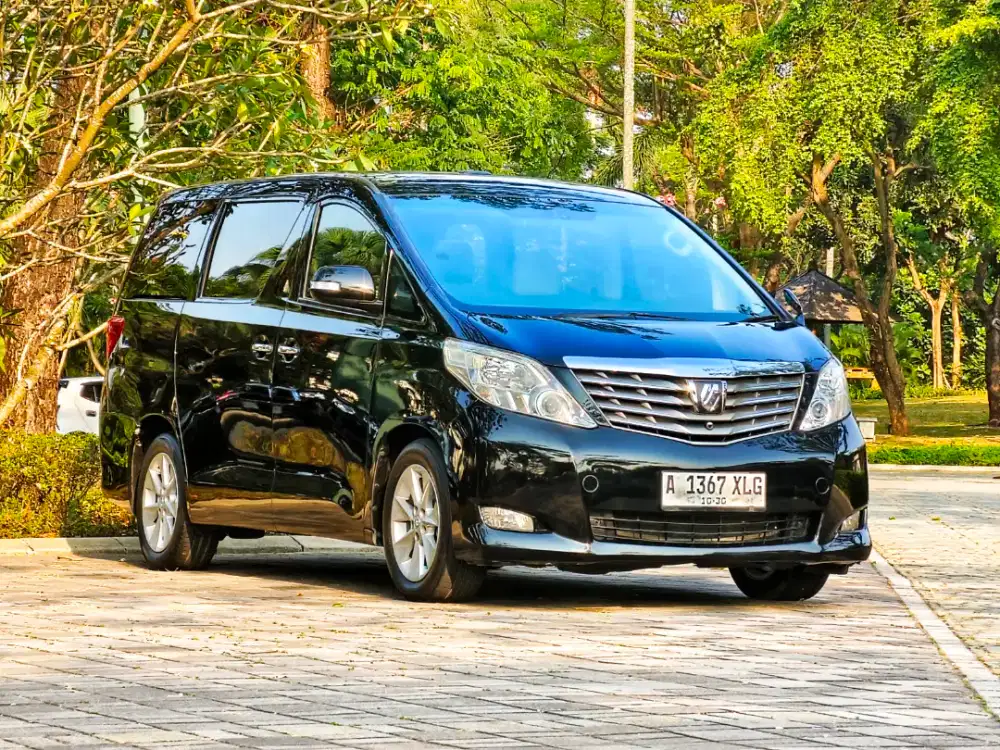 Toyota Alphard G AT 2011