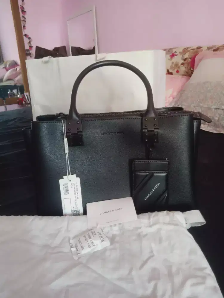 tas charles&keith ori new