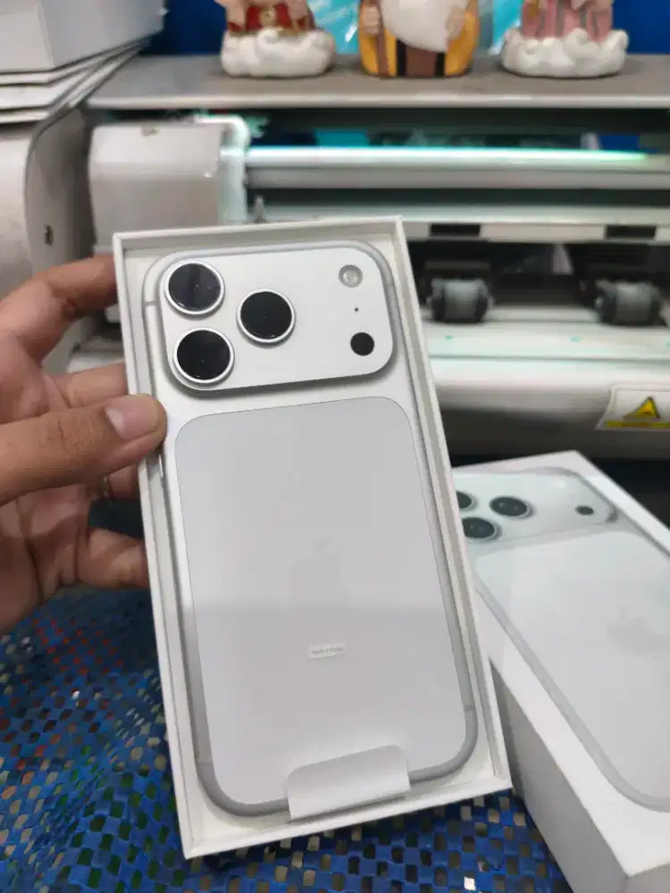Iphone 17 Pro 256 silver ibox