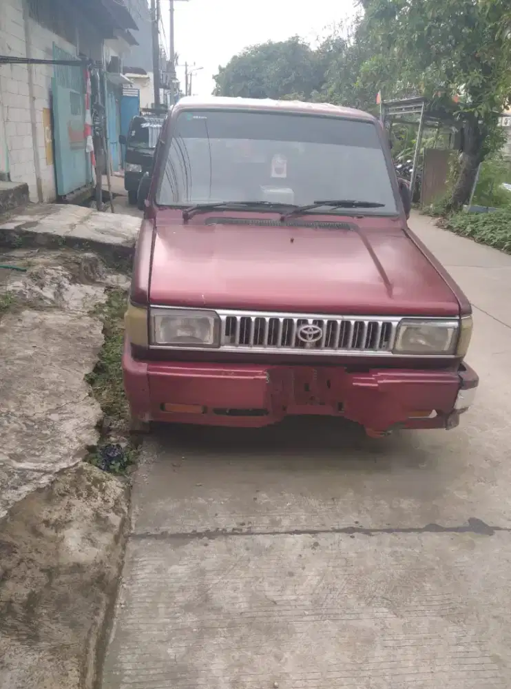 jual mobil Toyota kijang Rover tahun 1991