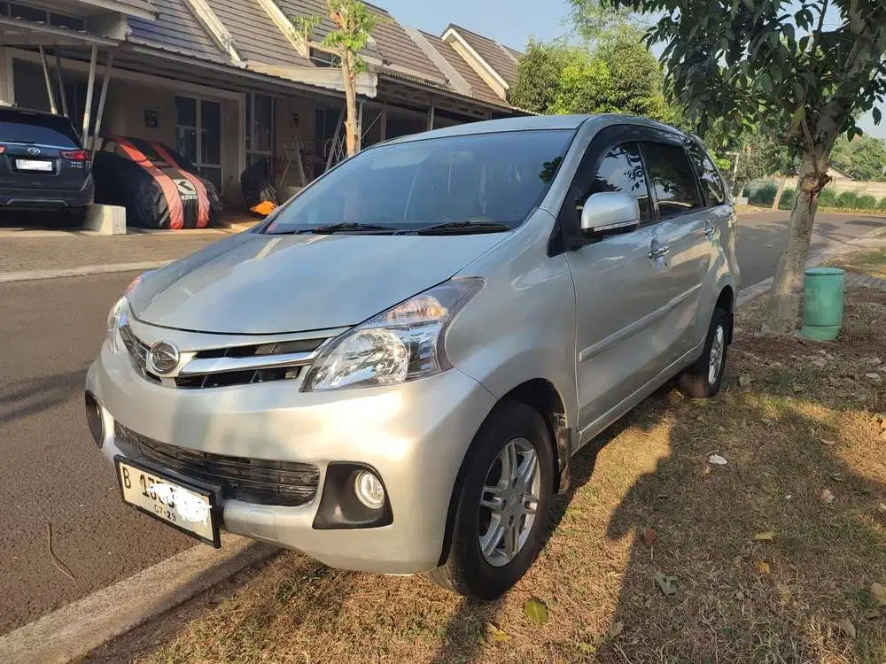Daihatsu Xenia 2012 Bensin