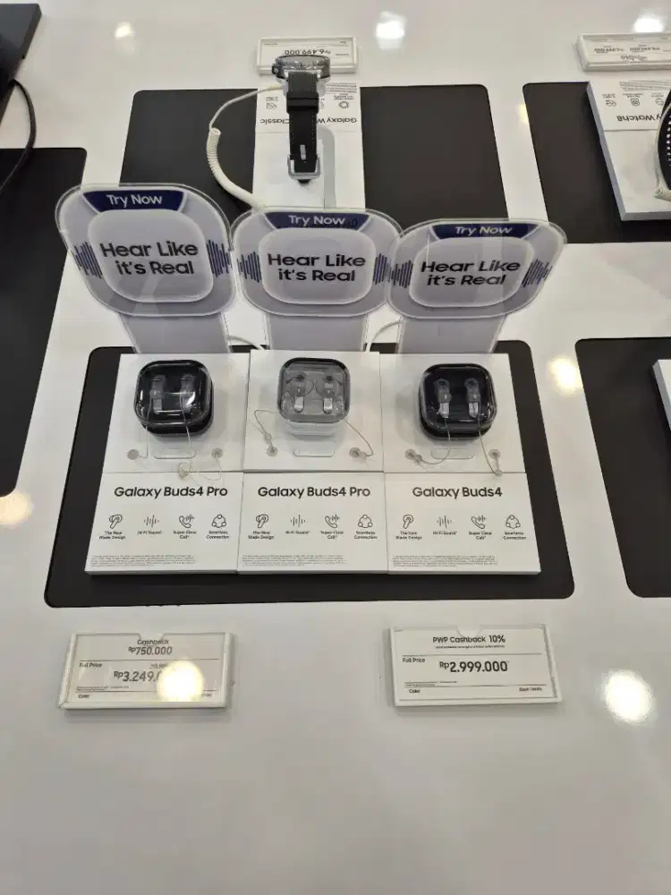 hallo kak jadi pembelanjaan samsungnya?