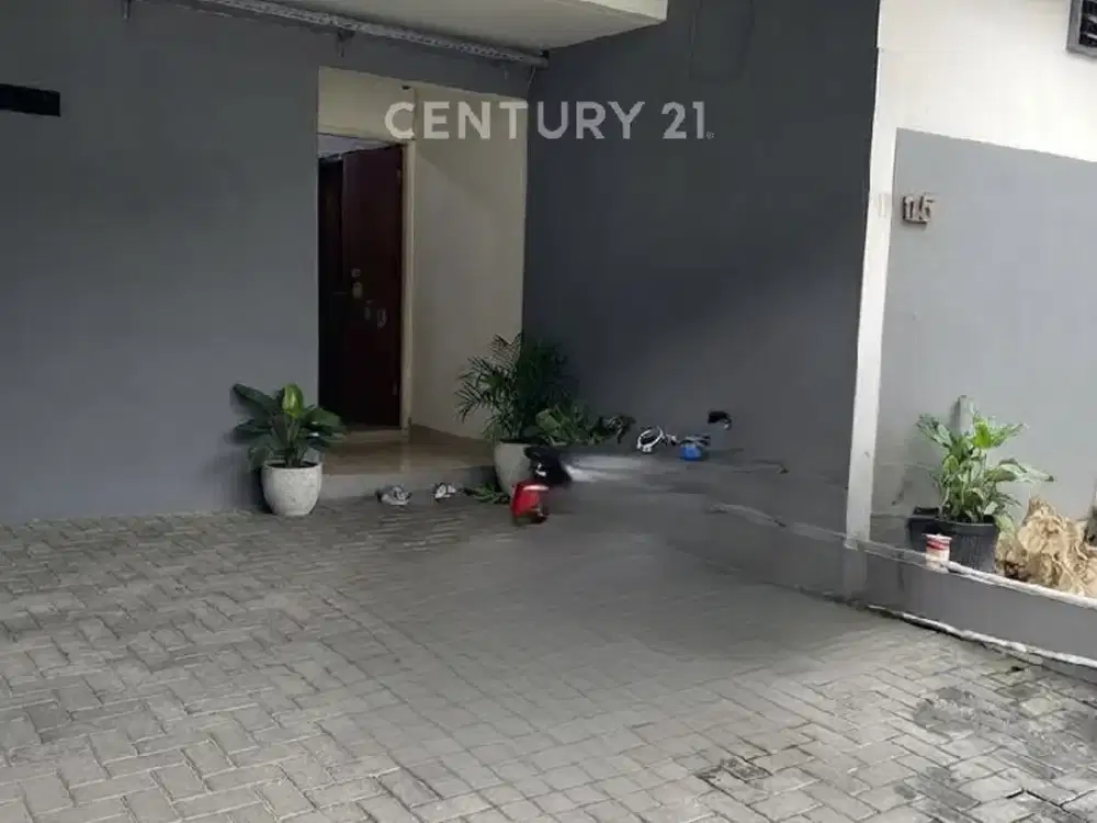 Rumah 2 Lantai Murah Di Holis Regency Strategis