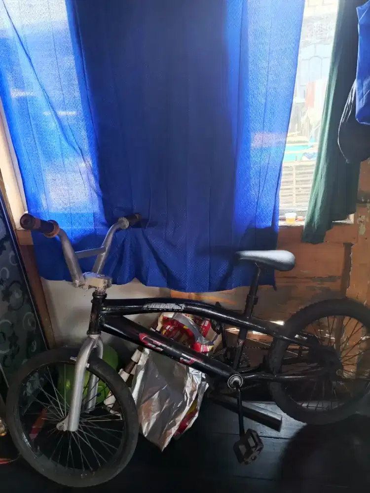 Sepeda BMX anak/remaja