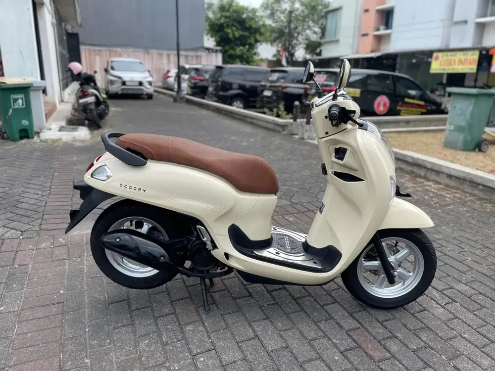 Scoopy Prestige 2026 Pajak Panjang