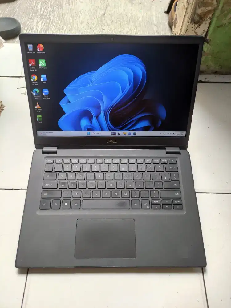Laptop ‎Dell Latitude Core i5 Gen 10, RAM 8GB , SSD 512GB Bergaransi