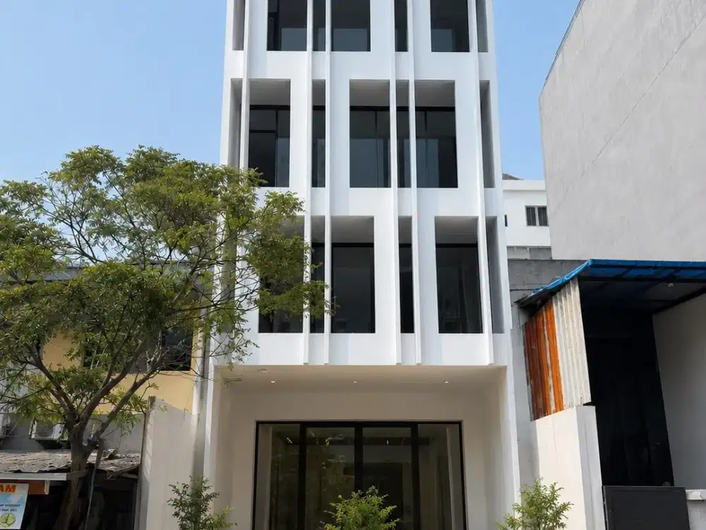 Dijual Ruko Brand New Mangga Besar, 4.5 Lantai, LT 170 m², LB 600 m², SHM, Rp 7.9 M Nego