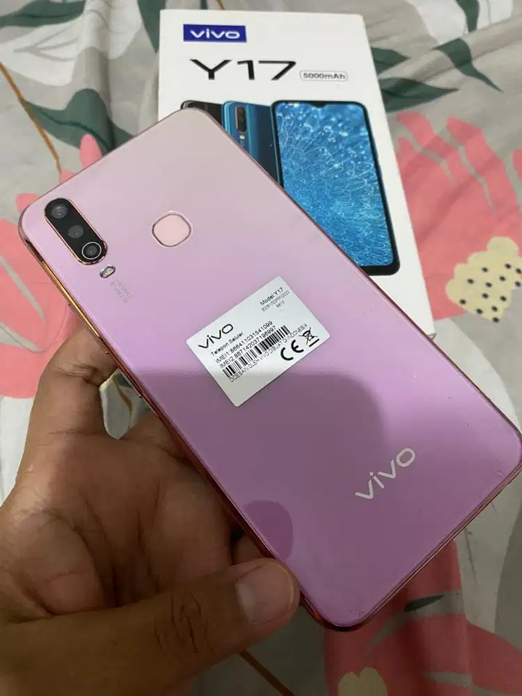 Jual hp vivo y17