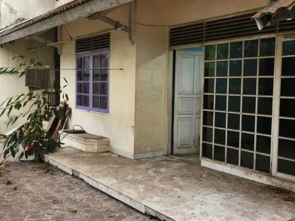 Rumah Strategis Hitung Tanah di Komplek Muara Bandung