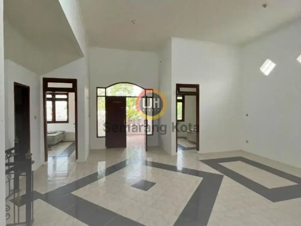 Dijual Rumah Bagus Area Ngesrep Semarang