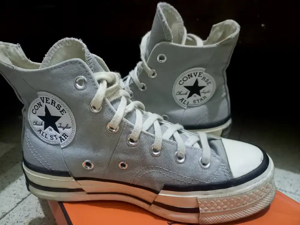 Converse Chuck Taylor All Star Lift High Grey