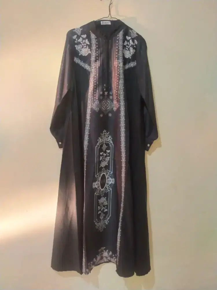 Gamis, tunik dan  setelan