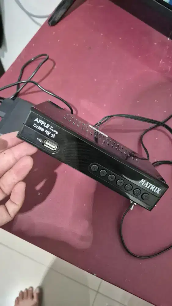 Set top box matrix apple kuning DVB T2