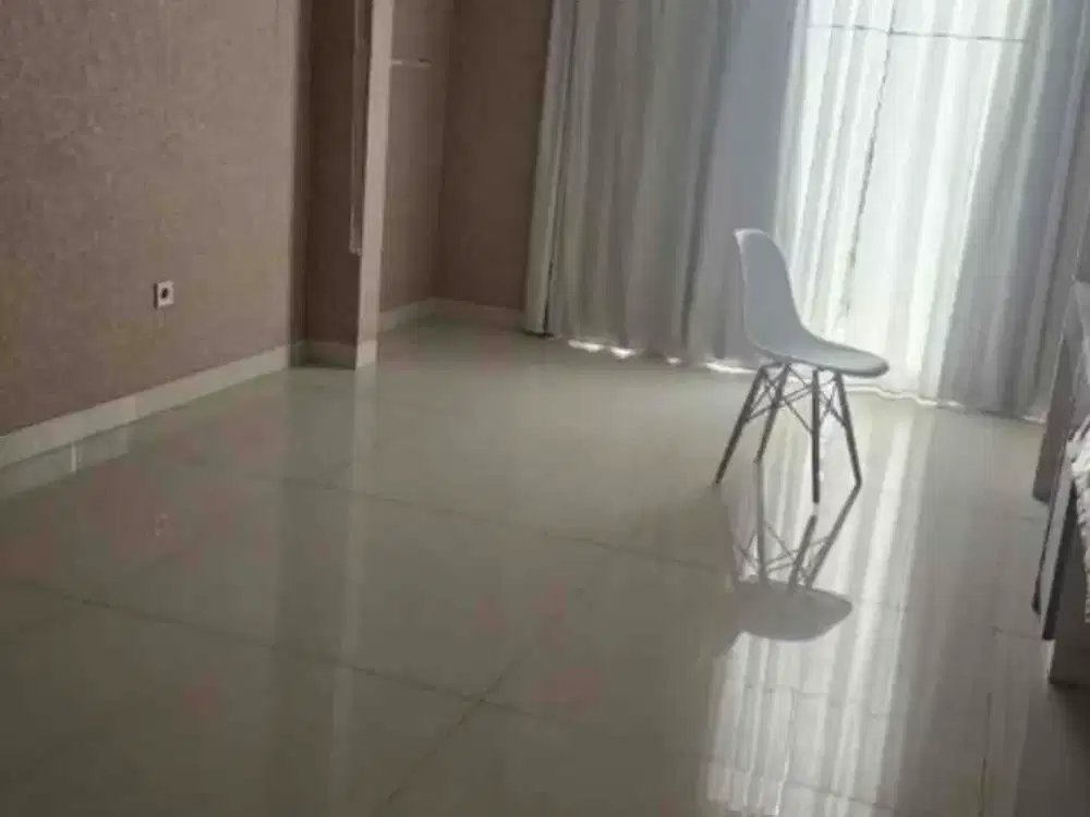 Rumah luas modern minimalis semifurnish rapi bagus di kelapa gading jakarta utara