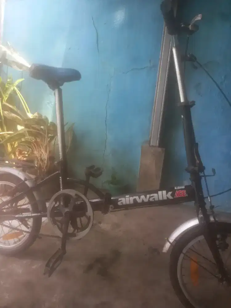 Sepeda lipat 16 airwalk ace
