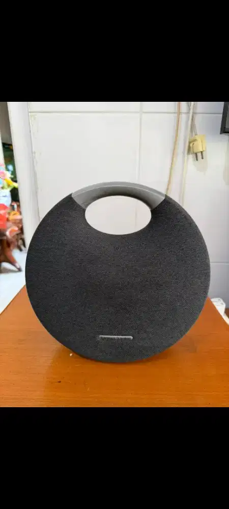 Harman Kardon onyx studio 5 original