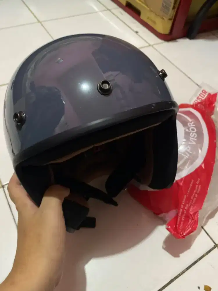 Helm retro bogo abu