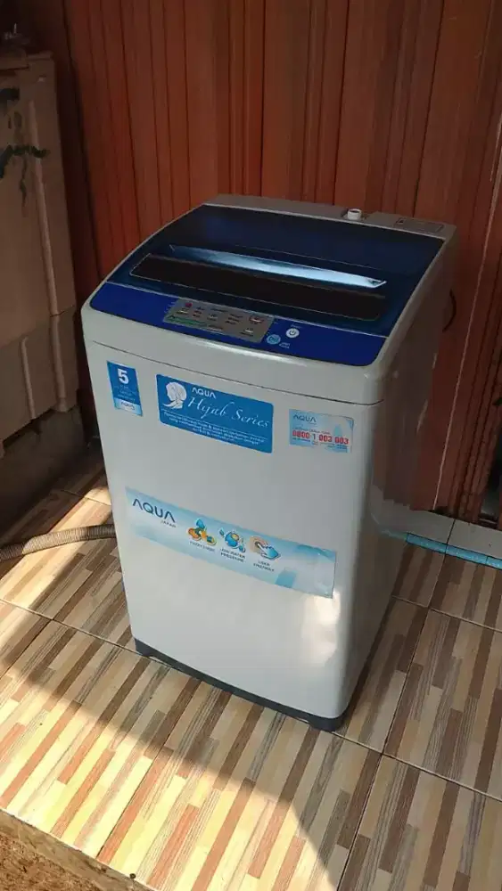 Mesin cuci 1 tabung otomatis digital merk aqua