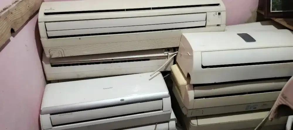 kipas model AC 1pk dan 2pk
