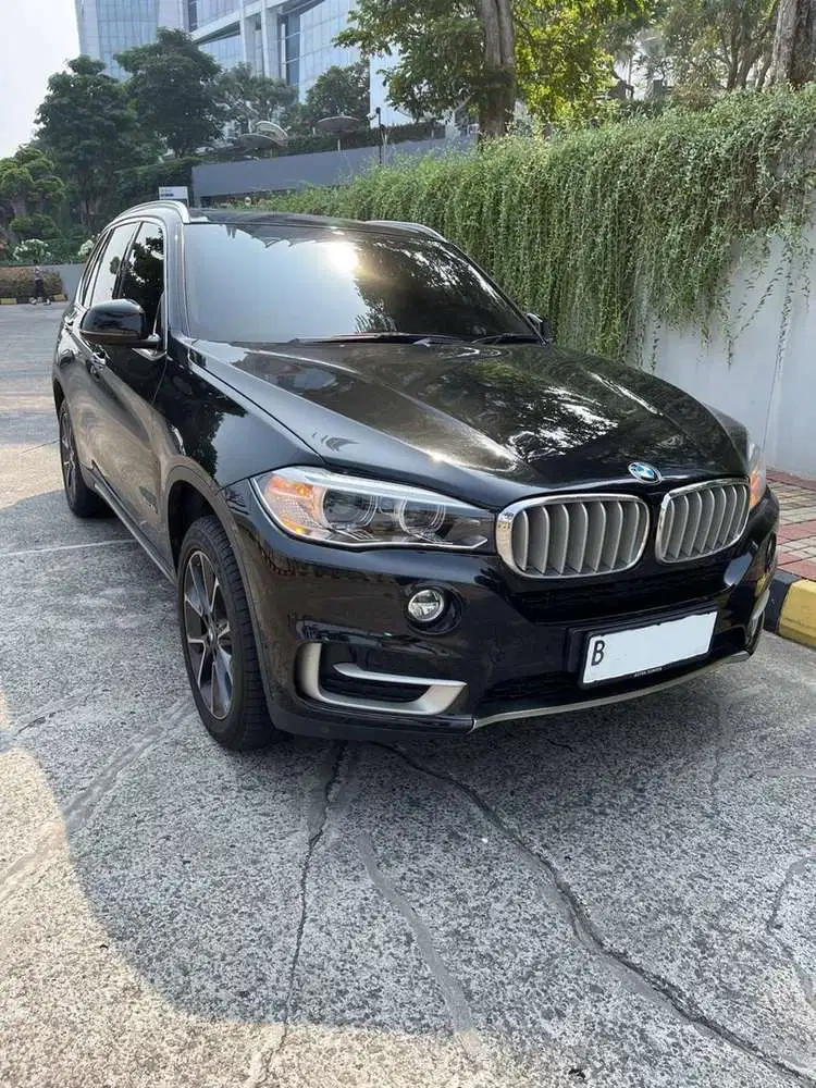 JUAL CEPAT BMW X5 XLine Xdrive 2018 X3 X7 GLE 200 300 Q5 Q7 GLC