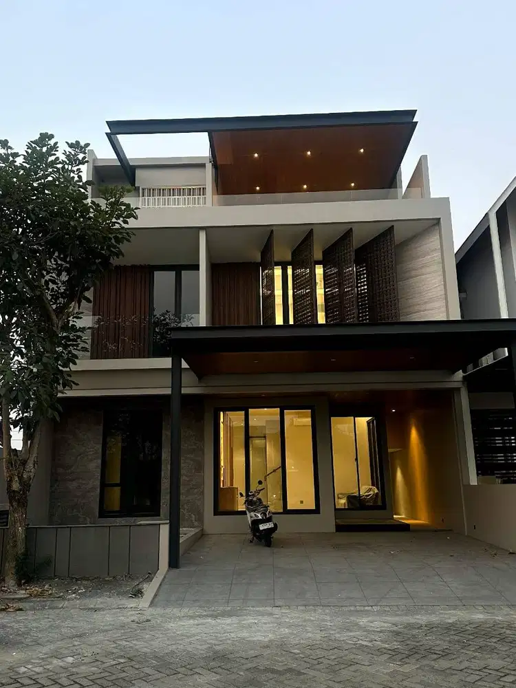 Dijual Rumah baru Gress Full furnish Private lift Royal Residence